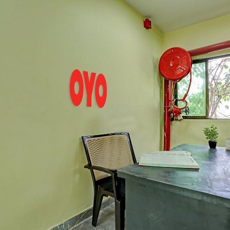 Hotel O Om Sai Residency Lodging And Boarding Taloje Budrukh Εξωτερικό φωτογραφία