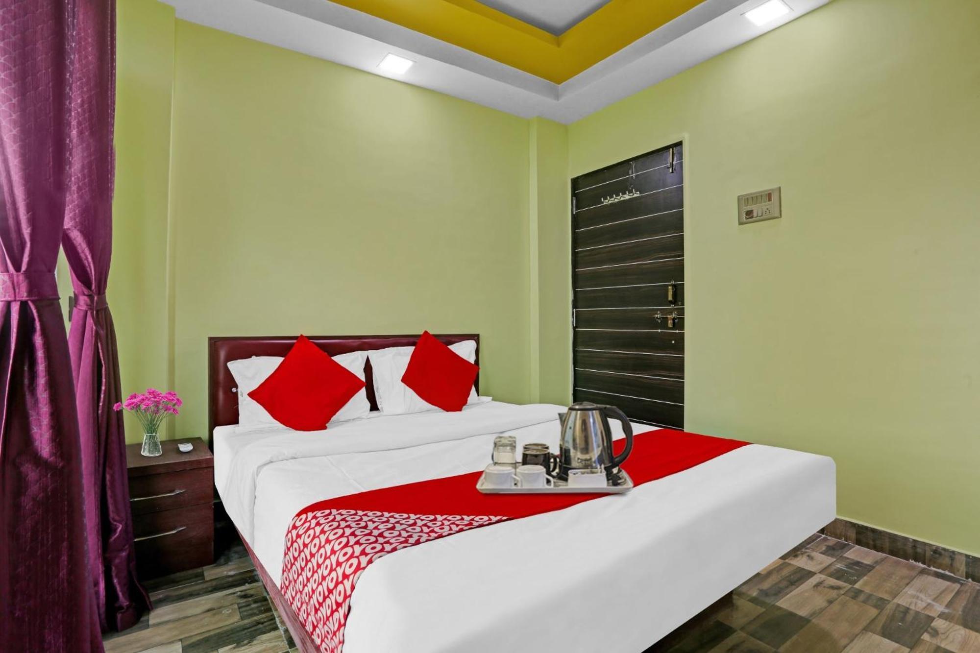 Hotel O Om Sai Residency Lodging And Boarding Taloje Budrukh Εξωτερικό φωτογραφία